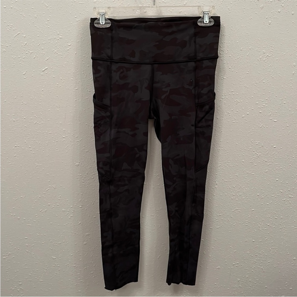 LULULEMON Fast & Free - Picture 4 of 11